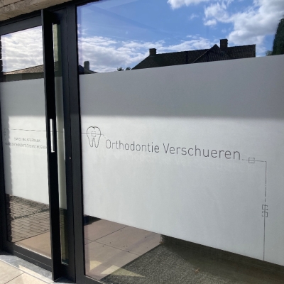 Zandstraalfolie orthodontiepraktijk